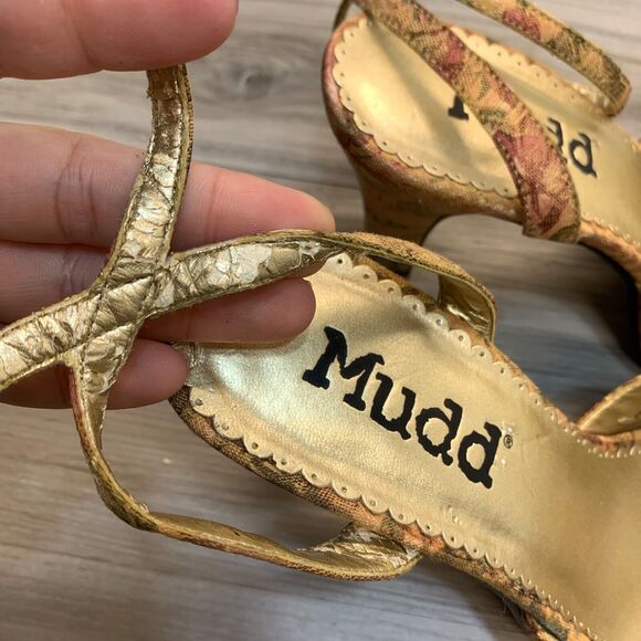 Mudd Y2K Retro Women’s 7M Sandals Strappy Block Heels Floral Tapestry Platforms - Picture 8 of 11